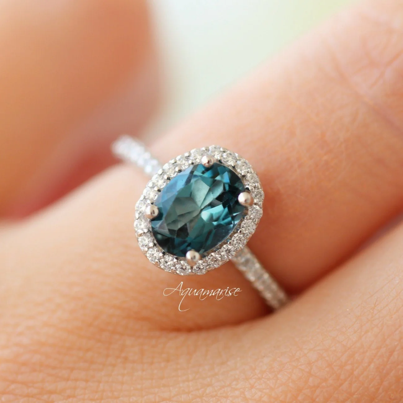 Iris Natural London Blue Topaz Ring in Sterling Silver - Image 3